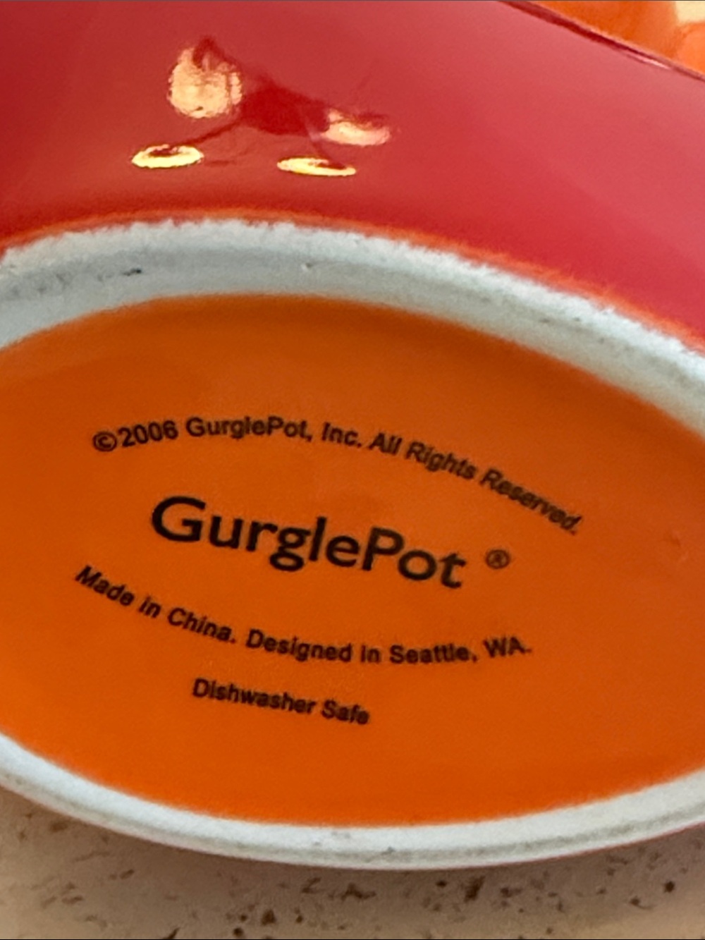 Gurgle pot red ombré ceramic pitcher - Picture 6 of 10